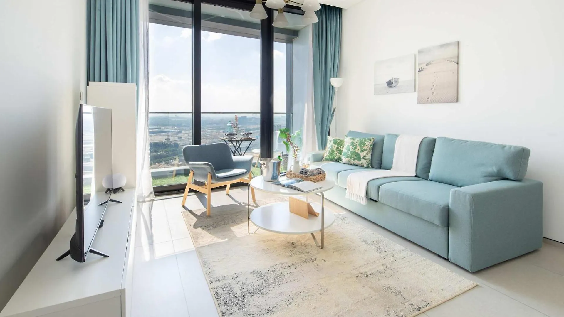 Frank Porter - Address Jbr Dubai