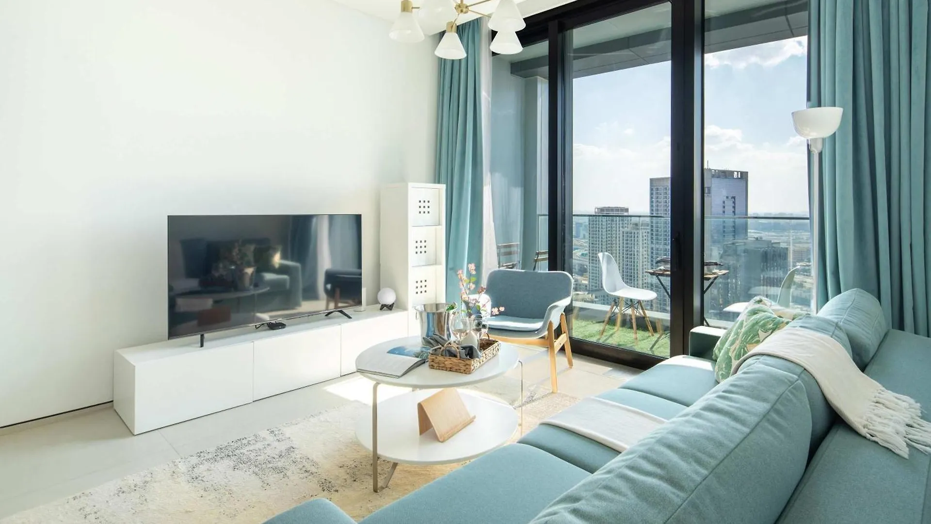 Frank Porter - Address Jbr Dubai